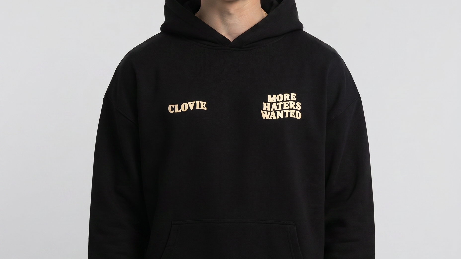 More haters wanted Oversized Hoodie – Druckpflege bei CLOVIE