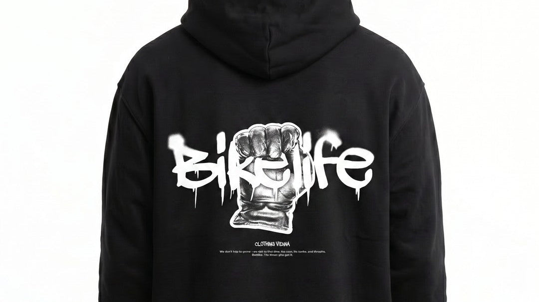 Bikelife Oversized Hoodie schwarz mit Backprint – Geschenk für Biker, CLOVIE
