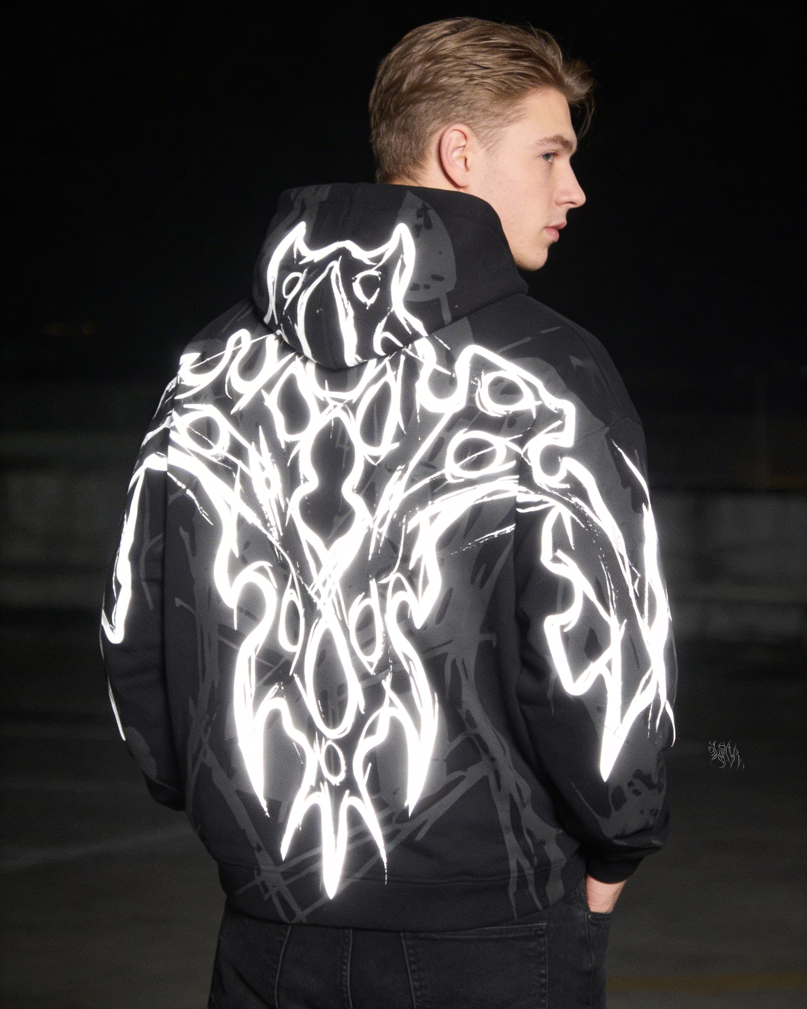 Phantom Reflective – Oversized Hoodie Zip Hoodie Detailansicht - CLOVIE Streetwear