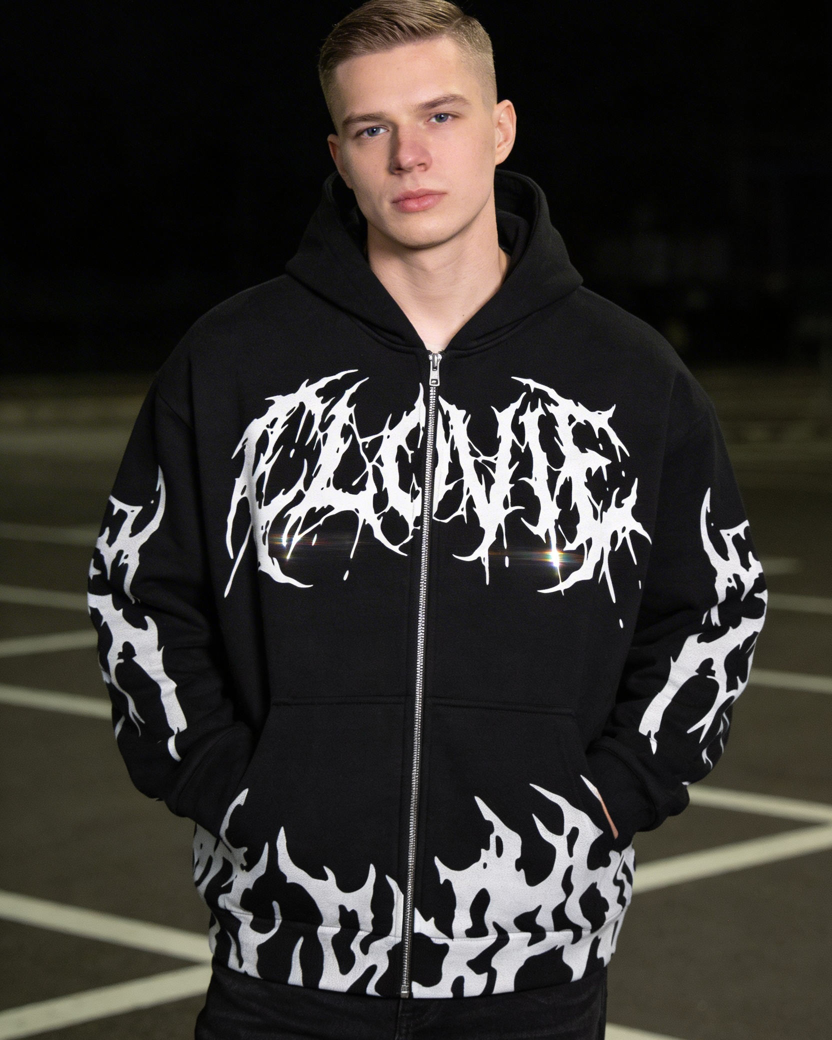 CLOVIE Reflective Flame – Oversized Zip Hoodie Zip Hoodie Rueckansicht - CLOVIE Streetwear
