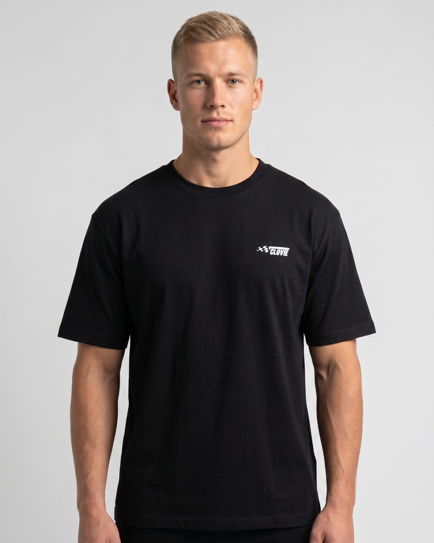 No brakes no limits Standard Tee black - model front