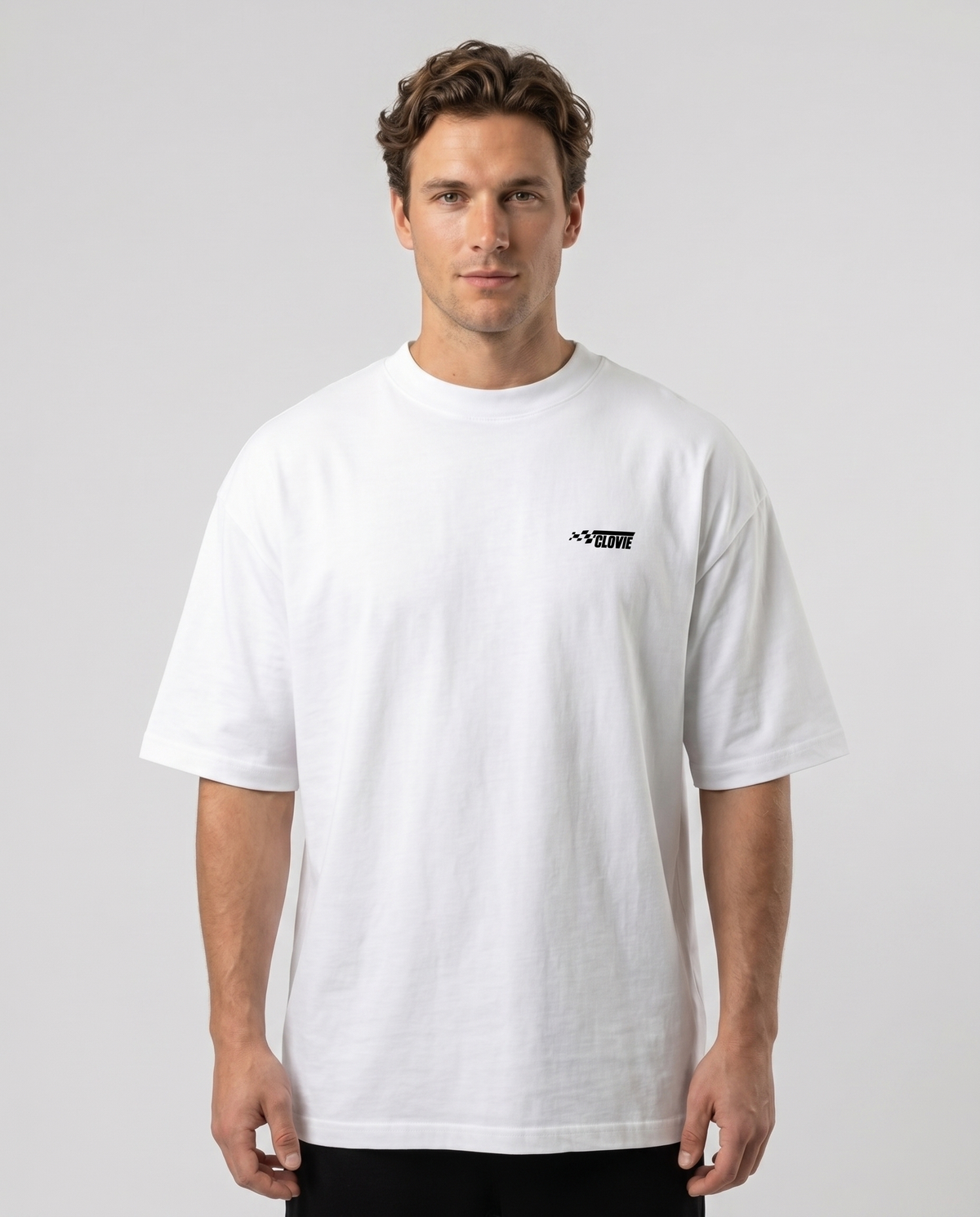 No brakes no limits Oversized Tee White - model front logo