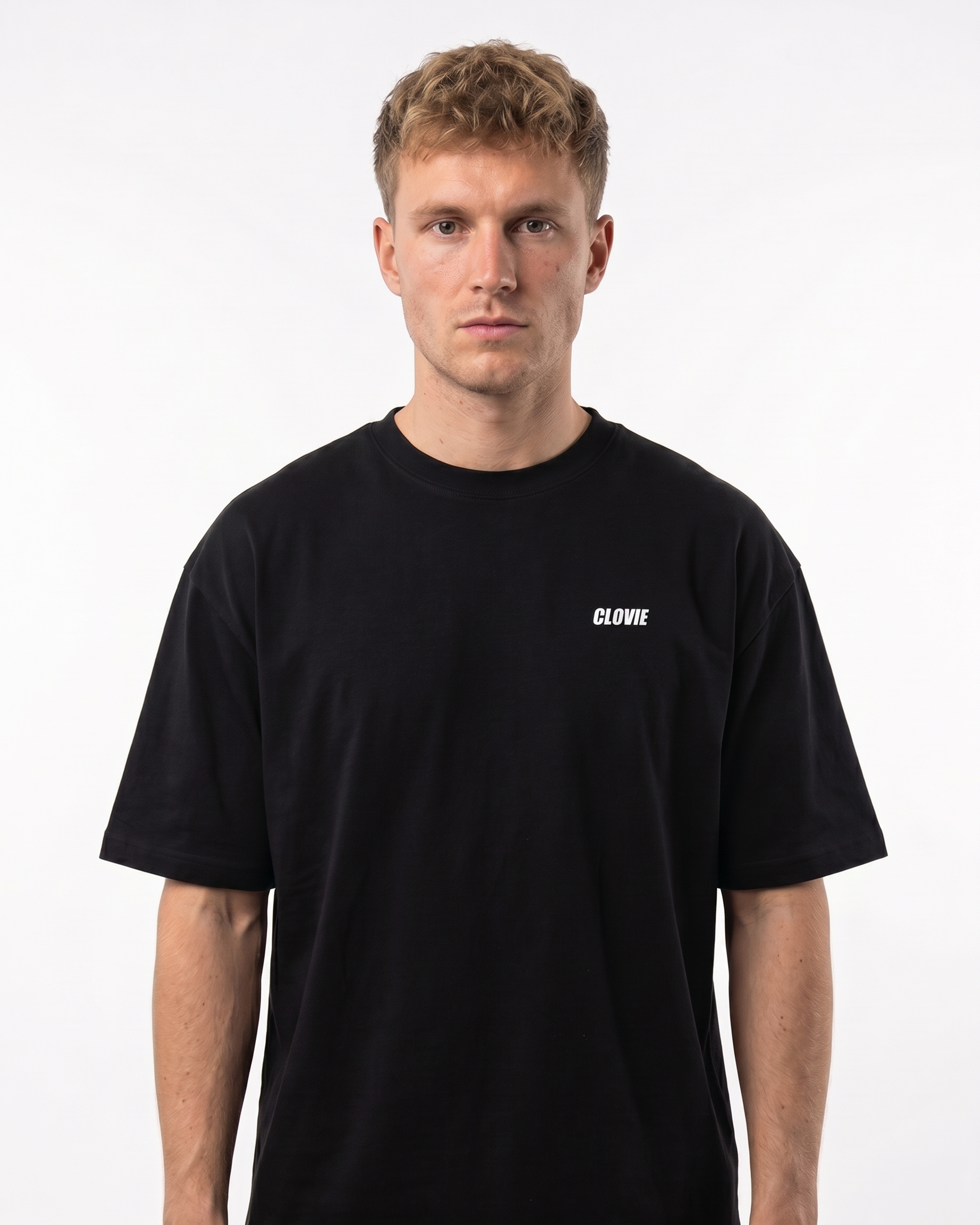 Bombs Oversized Tee Black - model front