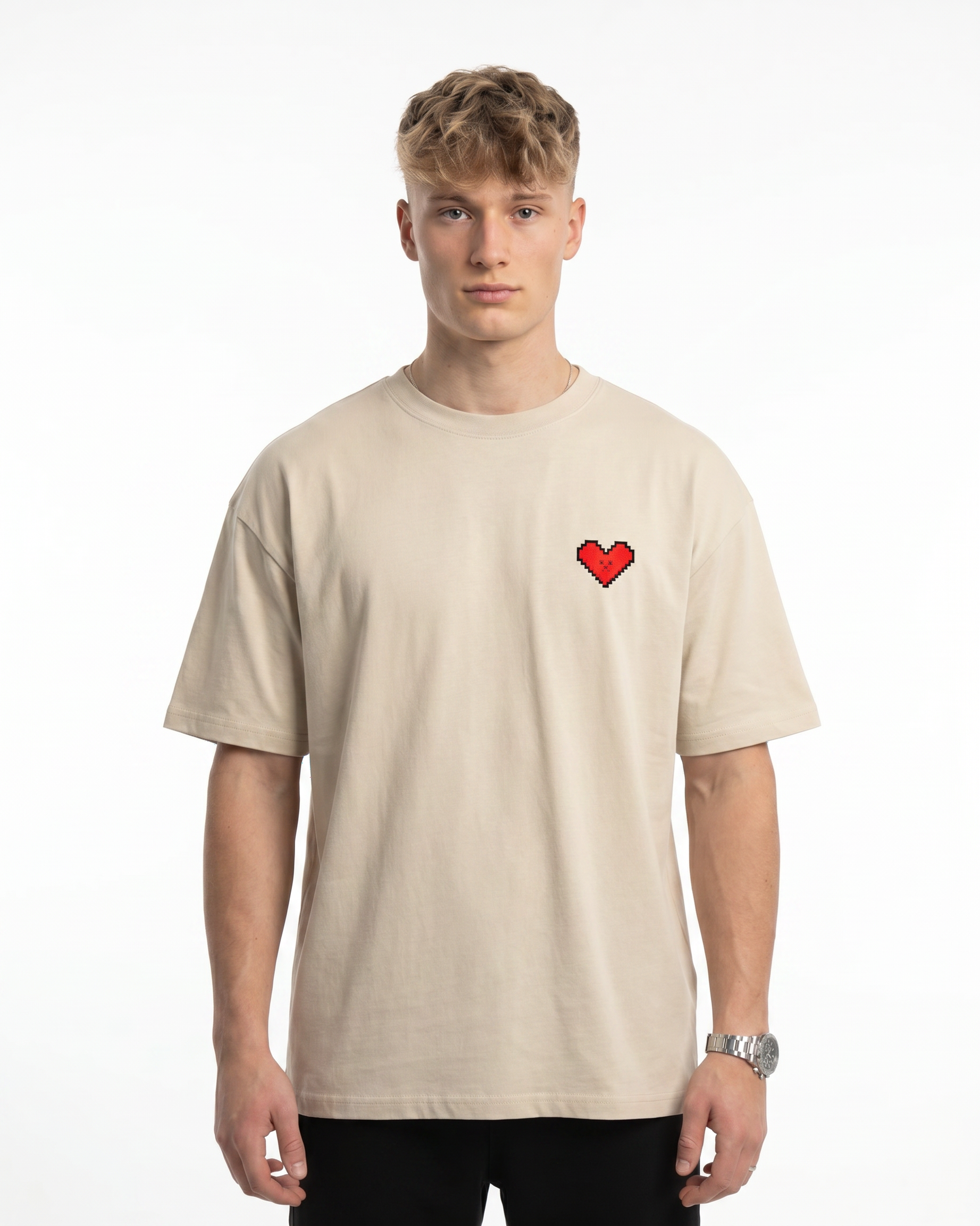No love Sand front