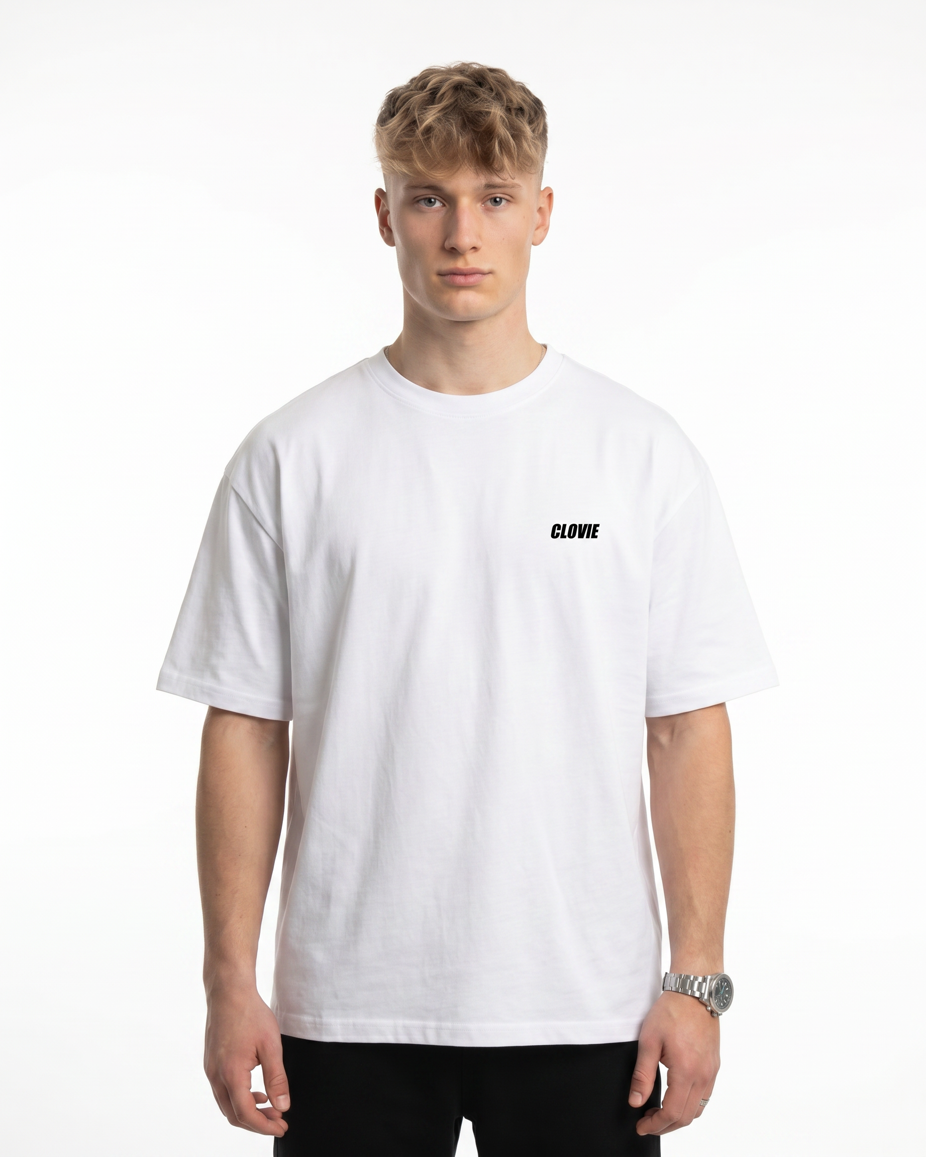 Born to ride Oversized Tee White Vorderansicht - CLOVIE Streetwear