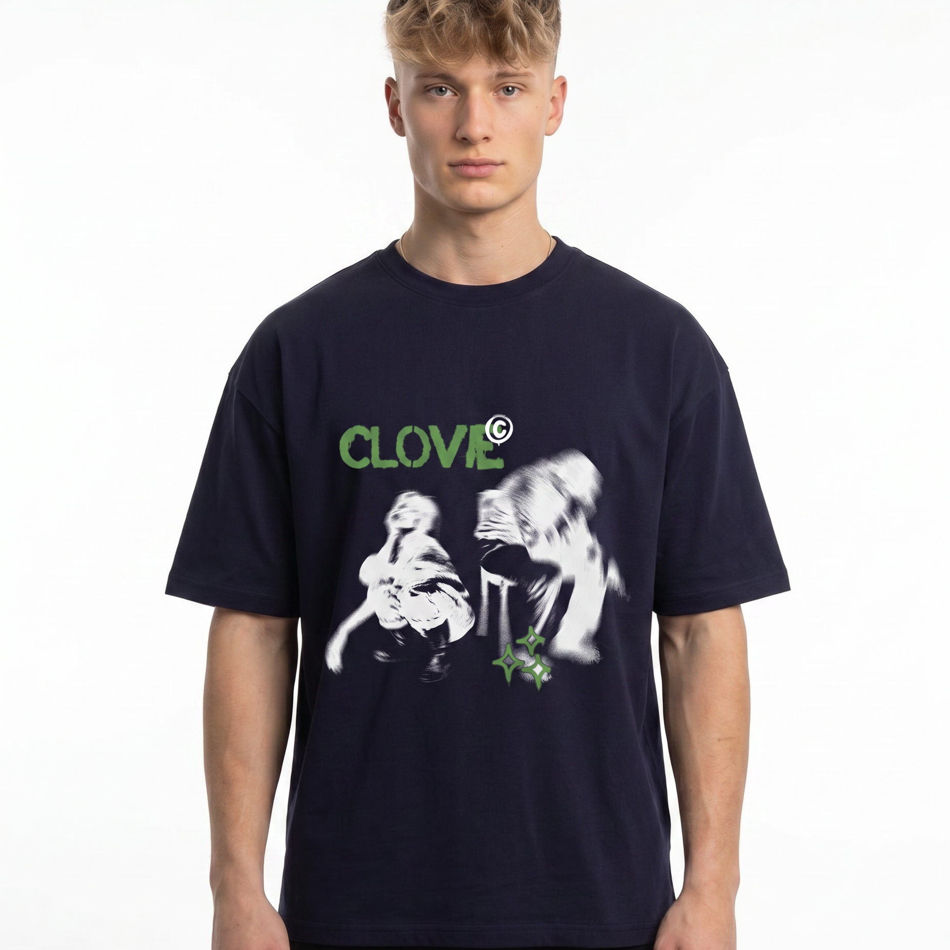 Lost dream Oversized Tee Navy Vorderansicht - CLOVIE Streetwear