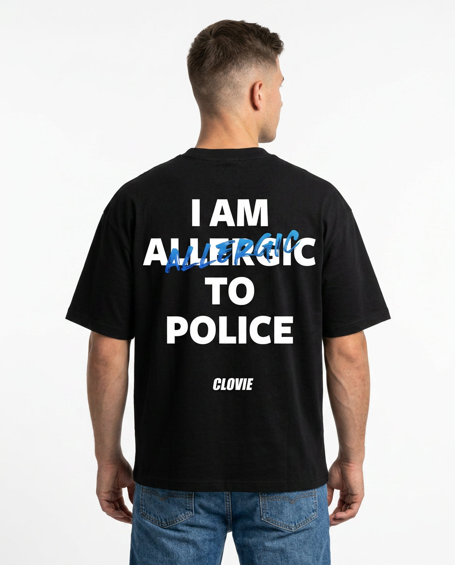 I am allergic to police Oversized T-Shirt Vorderansicht - CLOVIE Streetwear