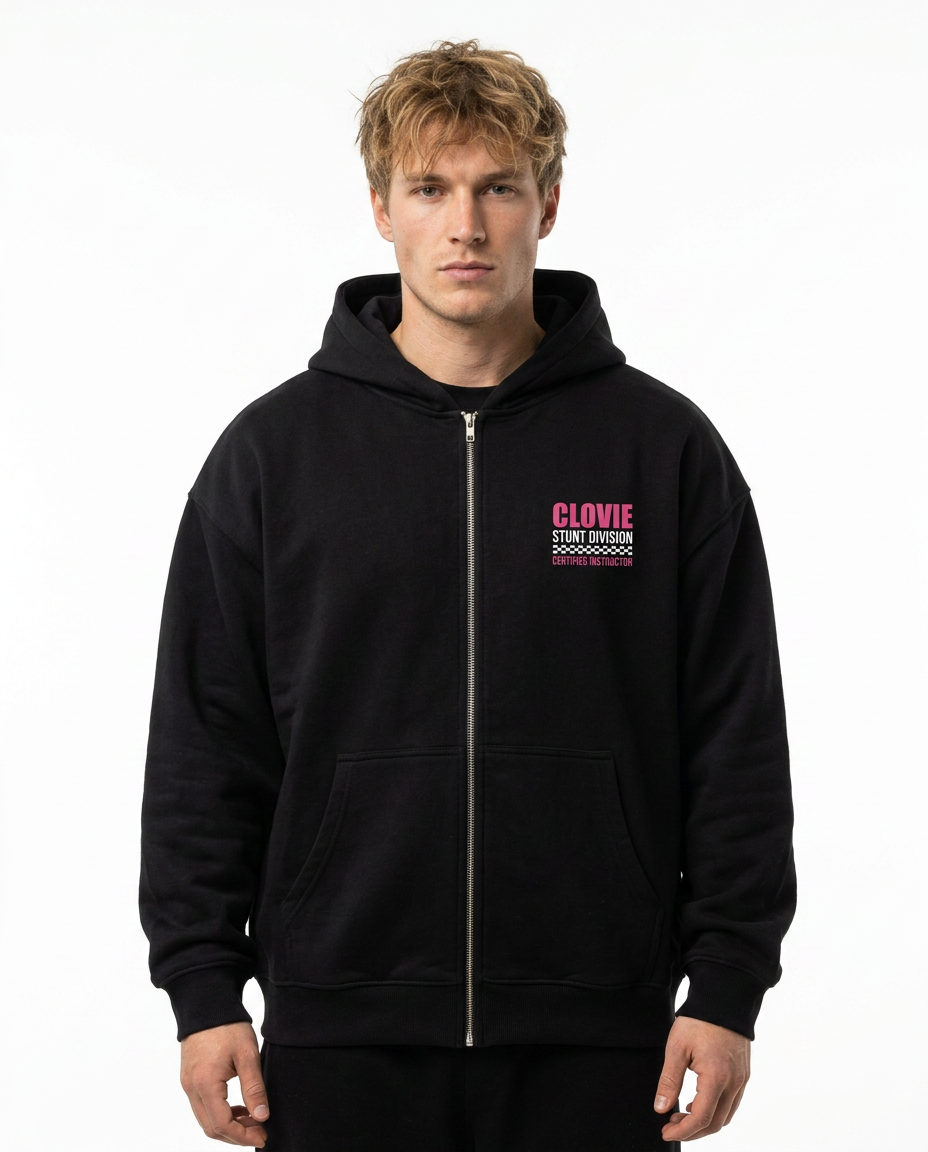 Official Stunt Instructor Oversized Zip Hoodie — Front view mit CLOVIE Stunt Division Brust-Print und Zipper