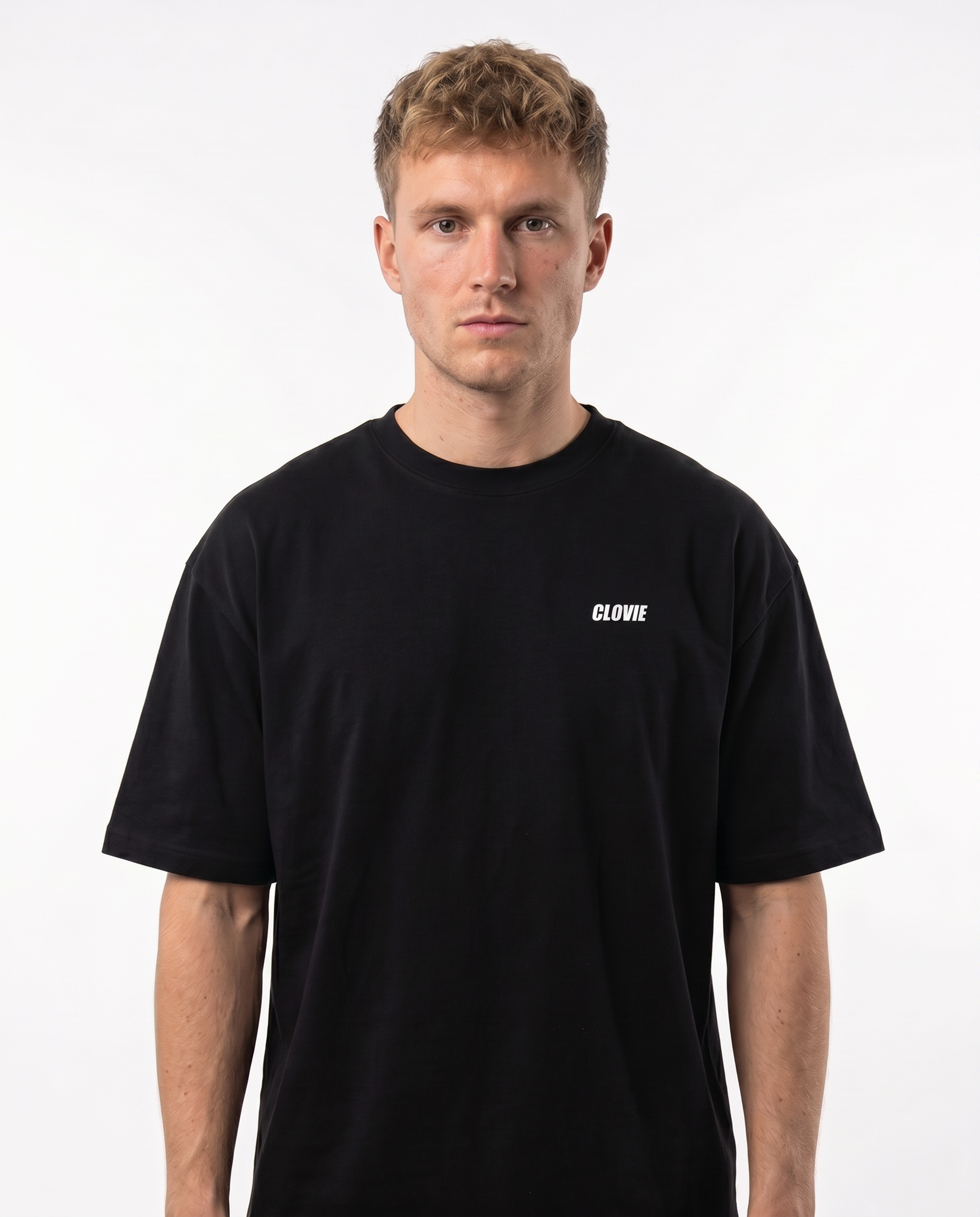Bombs Oversized Tee Black - model front