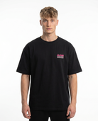 Official stunt instructor Oversized Tee Black - model front