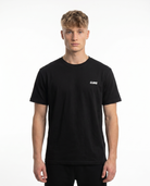 Clovie basic Standard Tee Black - model front