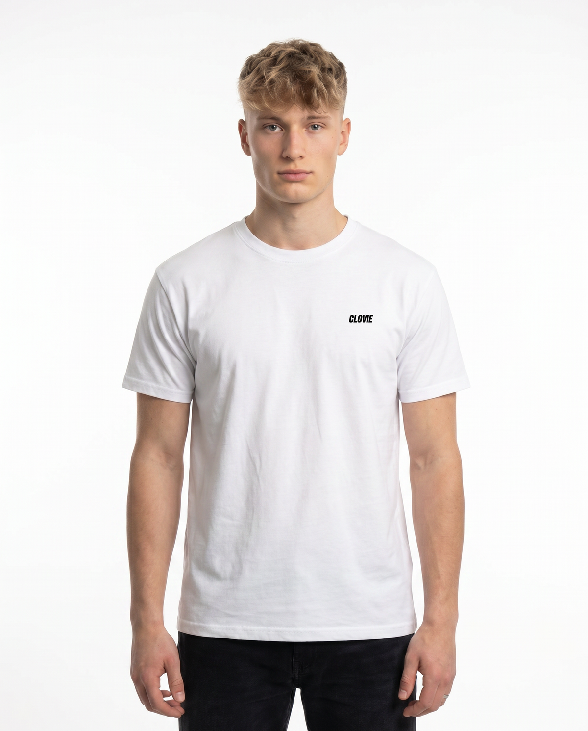 Social media killed romance – Standard Tee €29.95 | CLOVIE