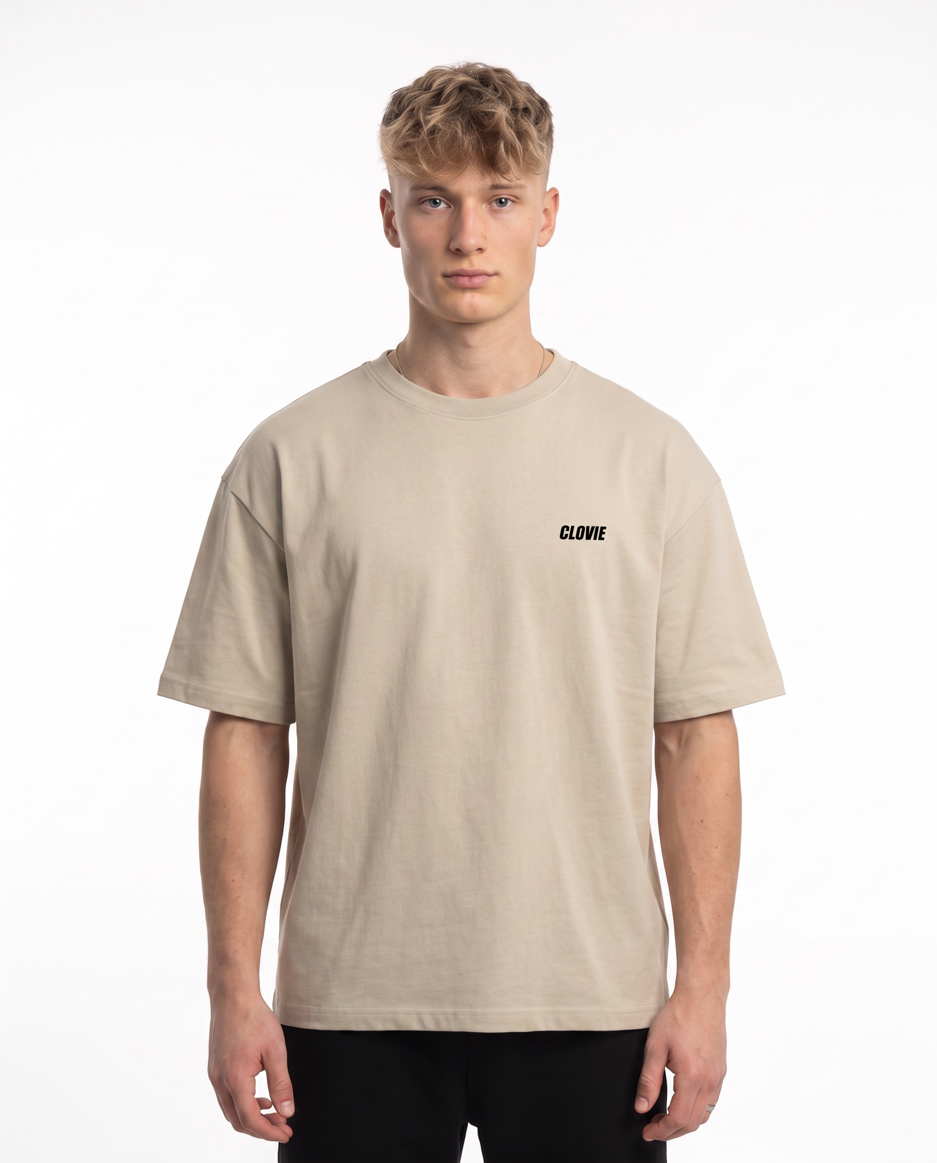 Need money for porsche Oversized Tee Sand - model front