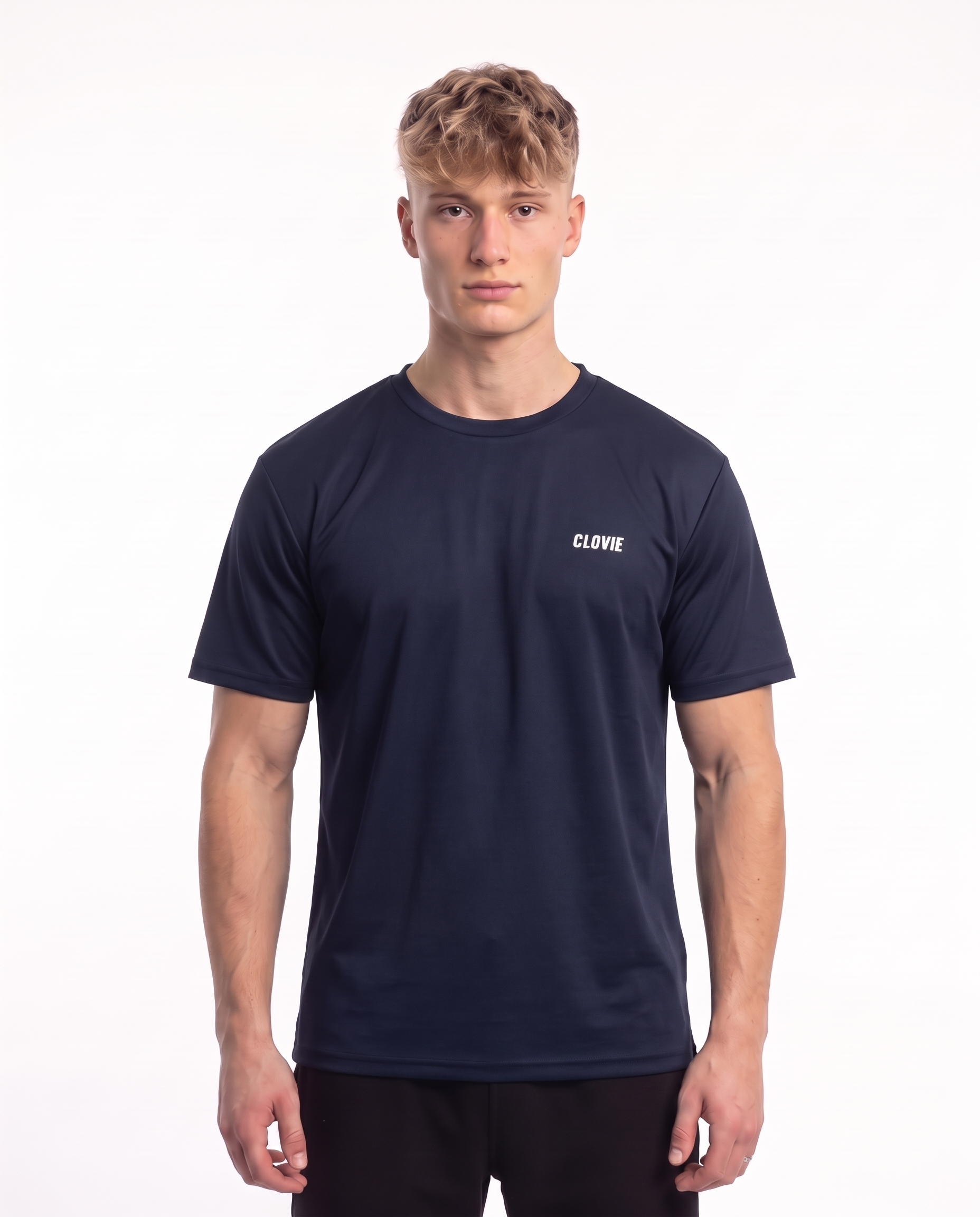 Sport Tee Navy - model front
